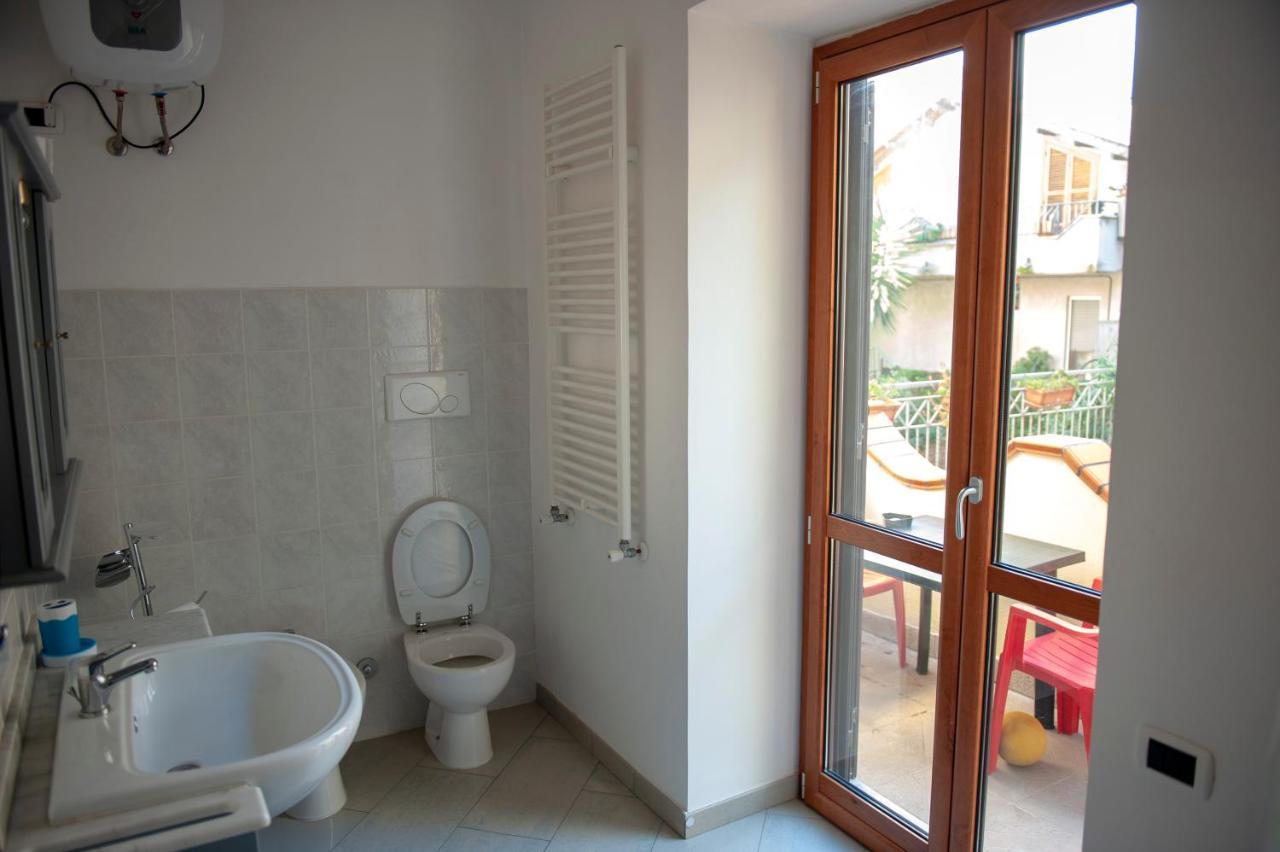 Bed & Breakfast Le Piazze Cori Bagian luar foto